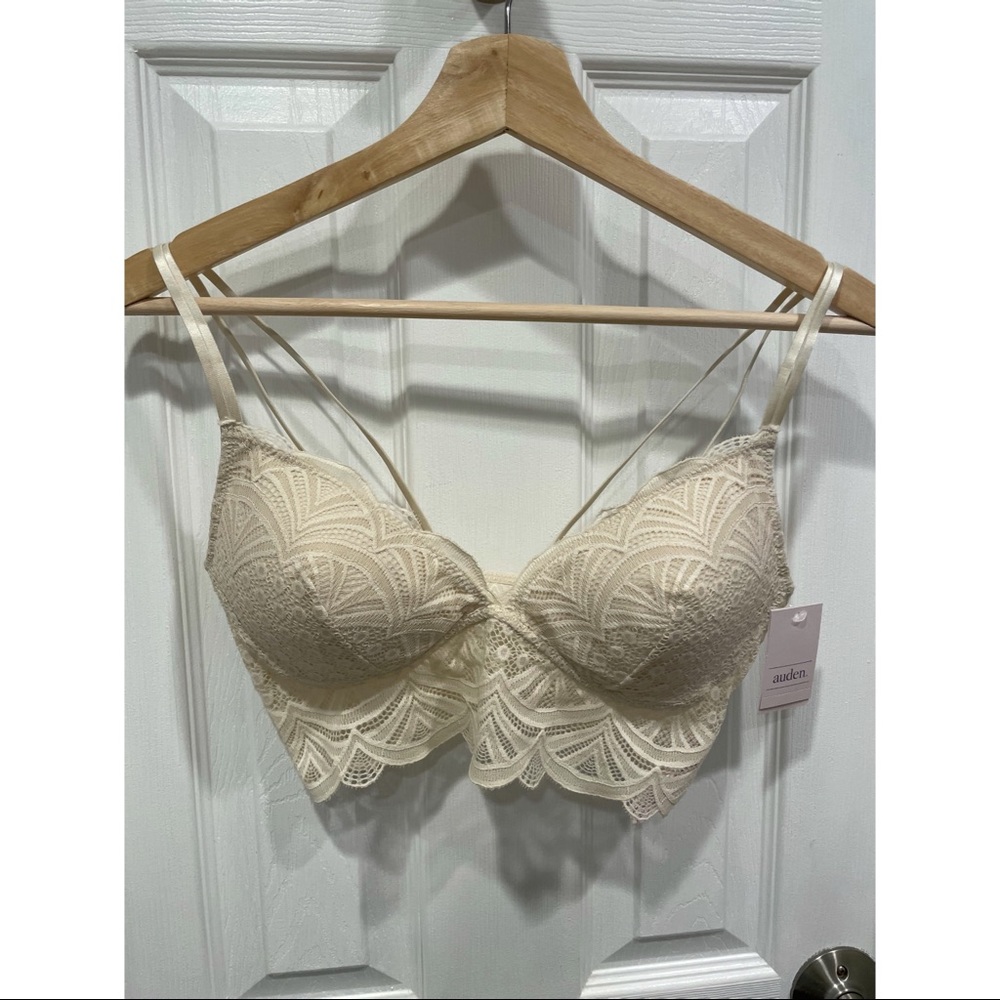 White lace crop top